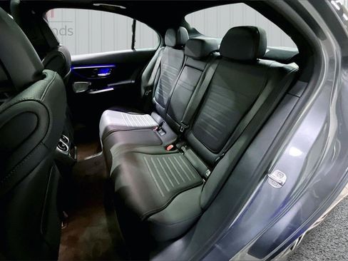 Used 2024 Mercedes-Benz C 300 4MATIC Sedan image 22