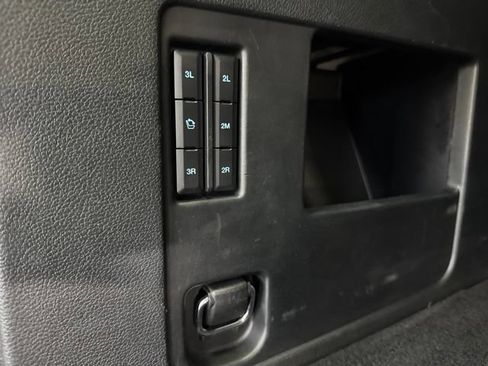 Used 2020 Ford Expedition Max XLT w/ Equipment Group 202A AWD/4WD image 20