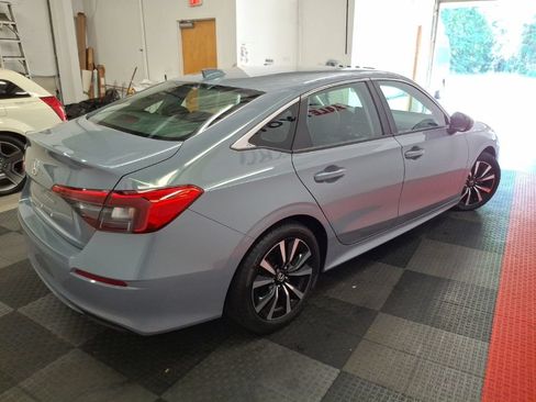 Used 2024 Honda Civic EX image 12