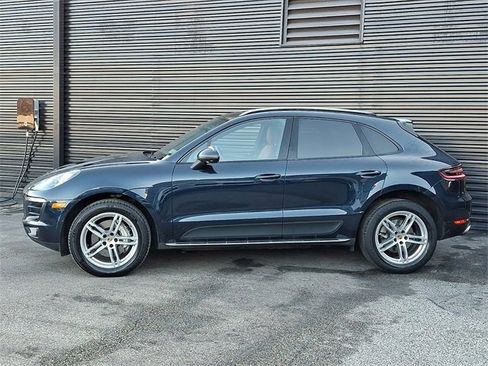 Certified 2017 Porsche Macan S image 2