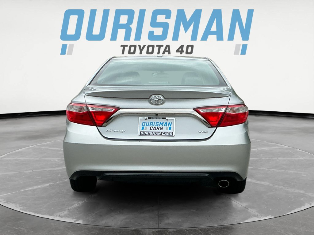 Used 2017 Toyota Camry XSE w/ Moonroof Package FWD image 6