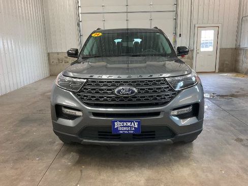 Certified 2024 Ford Explorer XLT w/ Equipment Group 202A AWD/4WD image 7