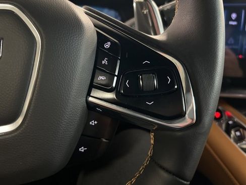 Used 2024 Chevrolet Corvette 2DR STINGRAY CPE W/2LT w/ Z51 Performance Package image 16