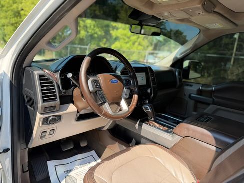 Used 2020 Ford F150 Limited AWD/4WD image 11