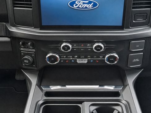 Used 2026 Ford F250 Lariat w/ Chrome Package AWD/4WD image 10