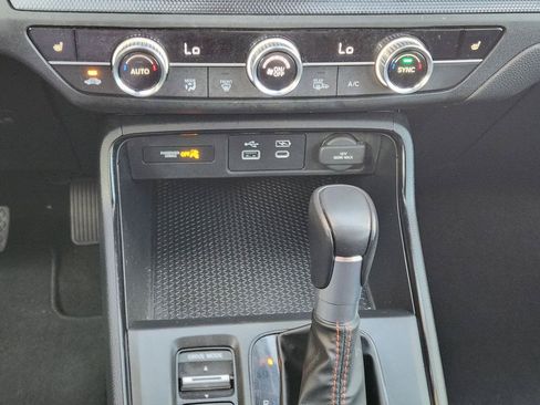Used 2025 Honda CR-V Sport image 18
