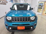 Used 2022 Jeep Renegade Latitude w/ Convenience Group image 2