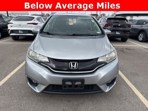 Used 2017 Honda Fit EX image 2