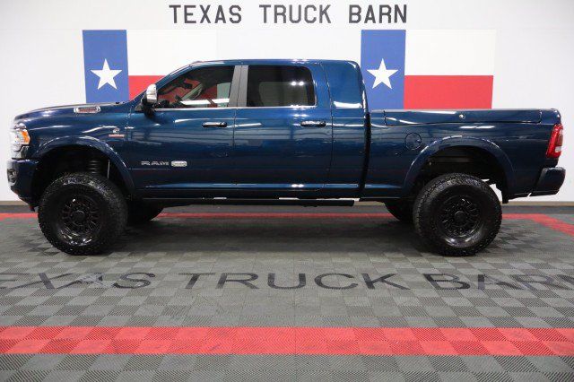 Used 2022 RAM 3500 Limited AWD/4WD image 11