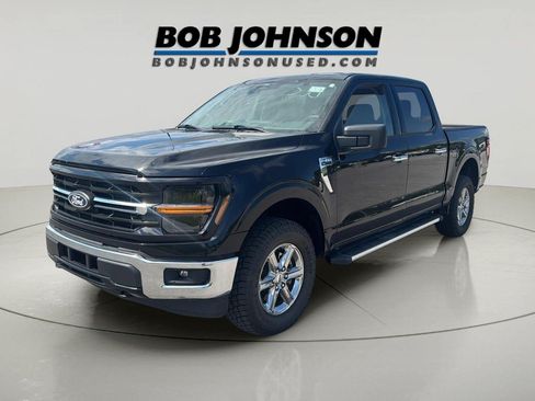 Used 2025 Ford F150 XLT w/ Equipment Group 301A Standard AWD/4WD image 3