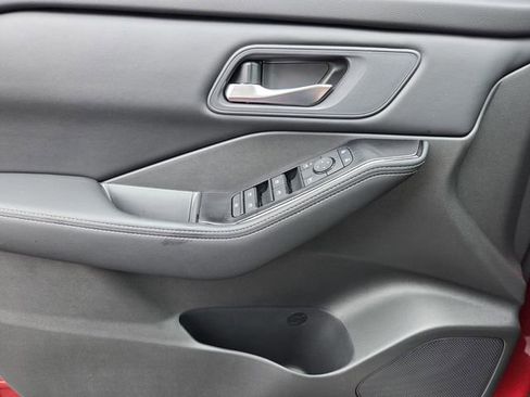 New 2026 Nissan Rogue SV image 21