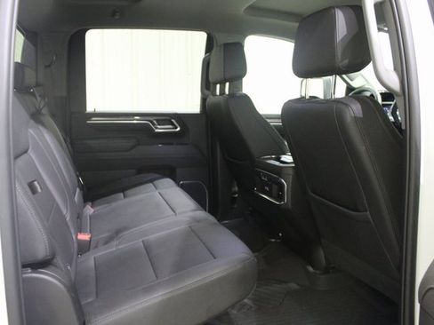 Used 2025 Chevrolet Silverado 2500 LTZ w/ LTZ Plus Package image 20