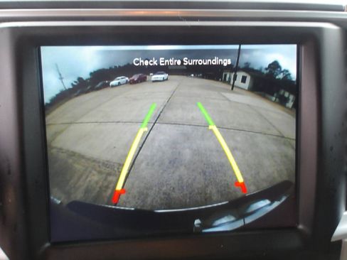 Used 2018 RAM 1500 Lone Star image 24