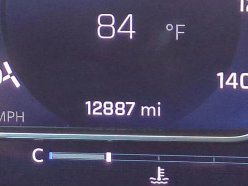 Used 2025 Chevrolet Silverado 1500 LT Trail Boss w/ Convenience Package II image 29