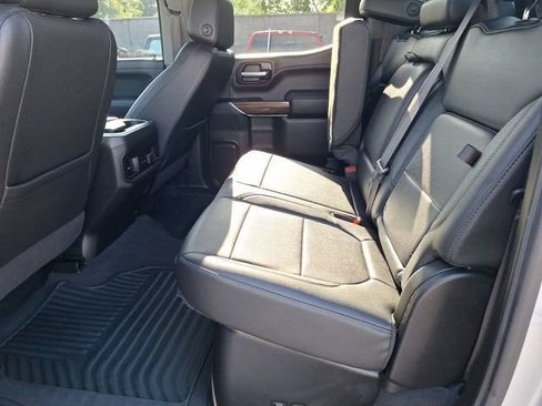 Used 2022 Chevrolet Silverado 1500 RST w/ Redline Edition AWD/4WD image 31