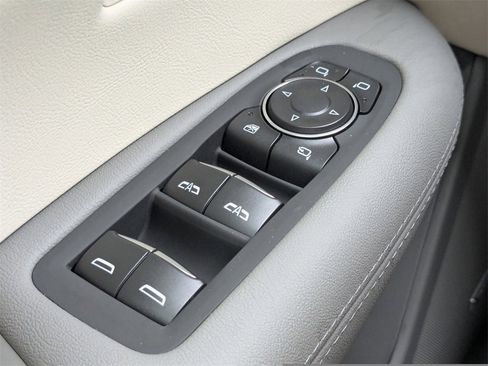 New 2025 Cadillac XT5 Premium Luxury w/ Technology Package image 30