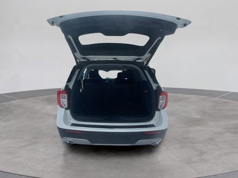 Certified 2023 Ford Explorer Limited w/ Limited Technology Package image 21