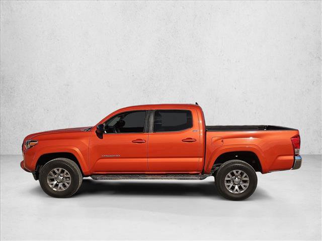Used 2017 Toyota Tacoma SR5 w/ Tow Package RWD image 9