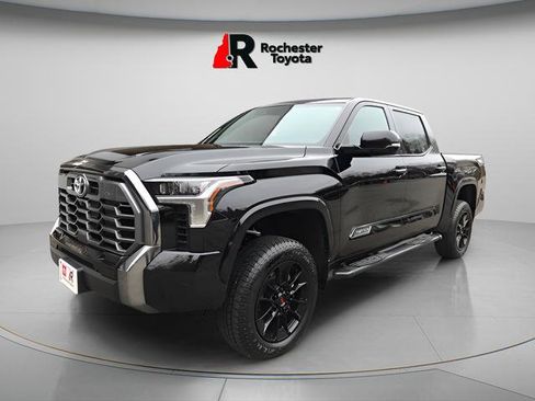 Used 2025 Toyota Tundra Platinum w/ TRD Off-Road Package image 6