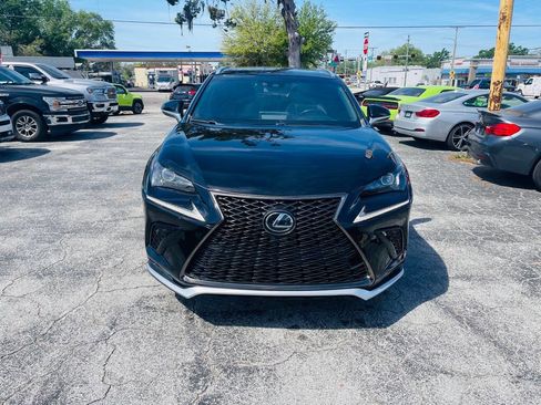 Used 2018 Lexus NX 300 FWD image 5