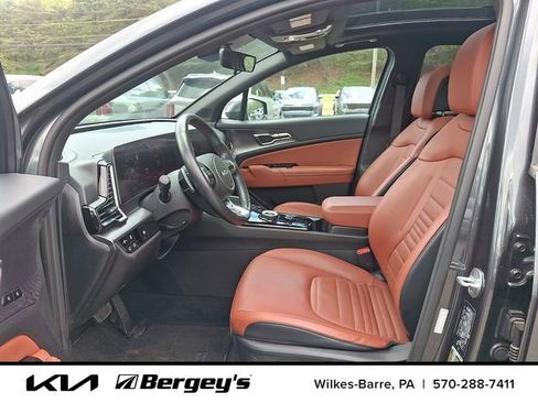 Certified 2023 Kia Sportage SX Prestige AWD/4WD image 16