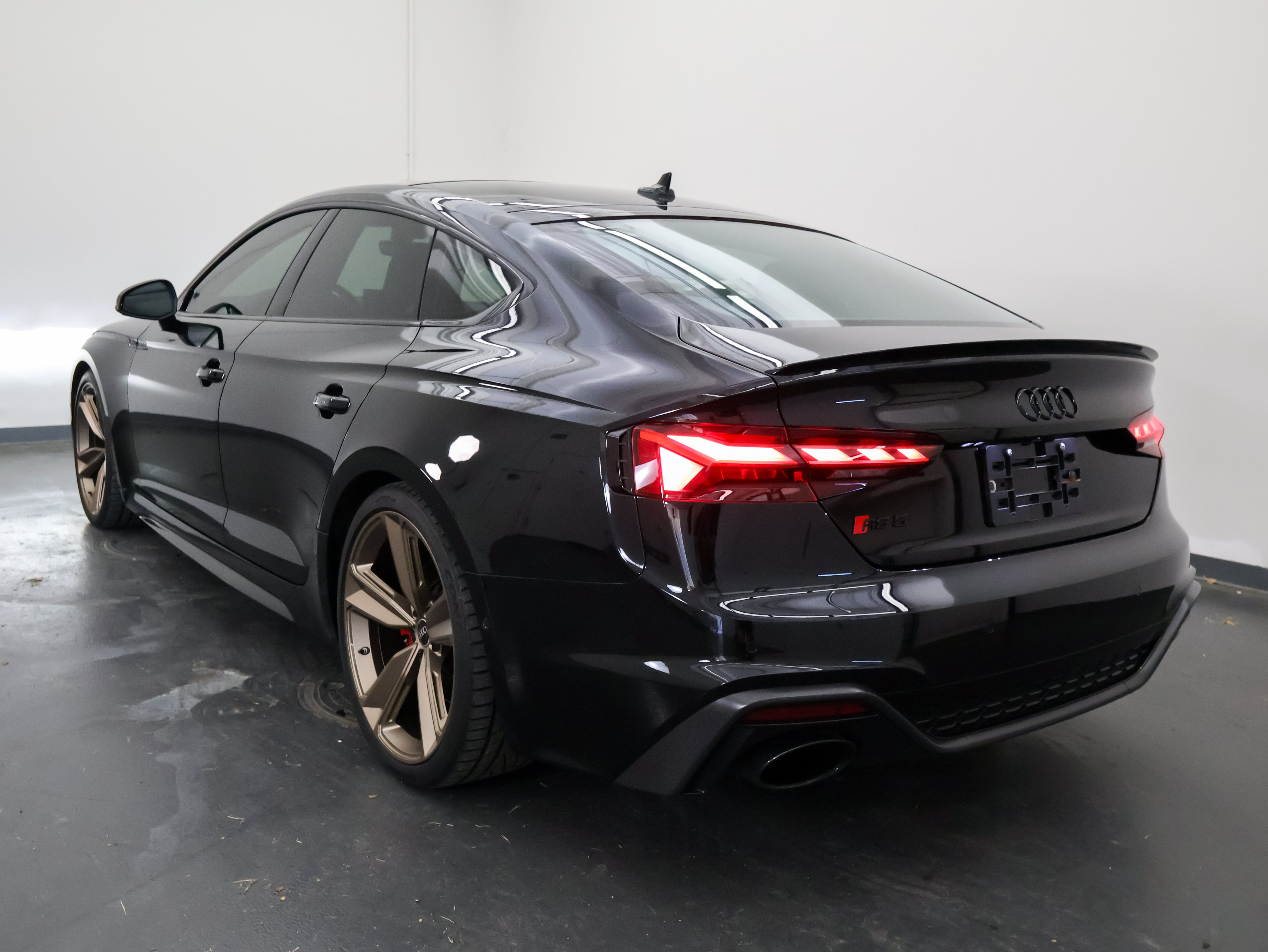 Used 2022 Audi RS 5 Sportback AWD/4WD image 5
