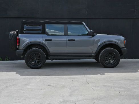 Used 2023 Ford Bronco 4-Door AWD/4WD image 7