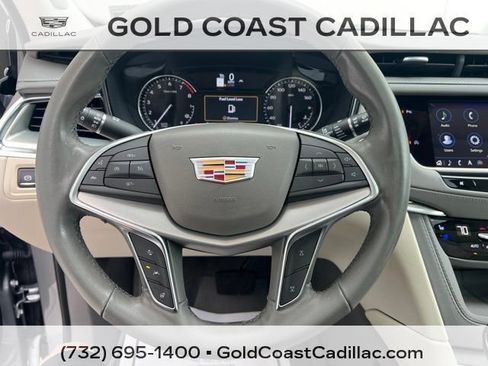 Certified 2024 Cadillac XT5 Premium Luxury w/ LPO, Floor Liner Package AWD/4WD image 21