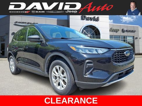 Used 2024 Ford Escape Active AWD/4WD image 1