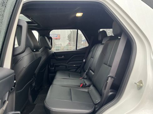 Used 2025 Toyota 4Runner Limited image 21