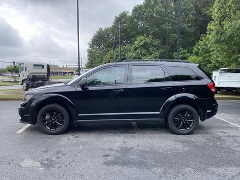 Used 2020 Dodge Journey SE w/ SE Popular Equipment Group FWD image 6
