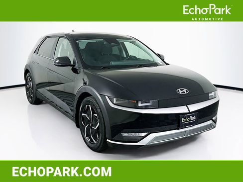 Used 2024 Hyundai Ioniq 5 SEL RWD image 1