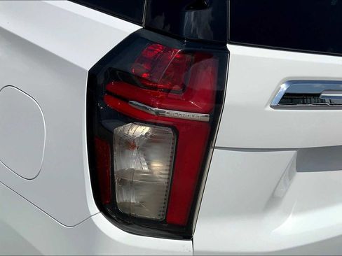 Used 2021 Chevrolet Tahoe LT image 56