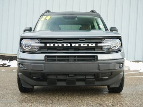 Used 2024 Ford Bronco Sport Outer Banks image 3