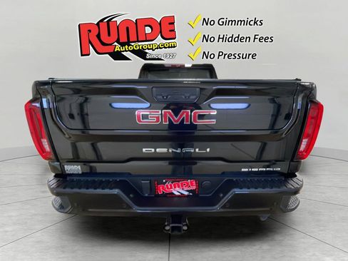 Used 2023 GMC Sierra 2500 Denali w/ Denali Black Diamond Edition image 4