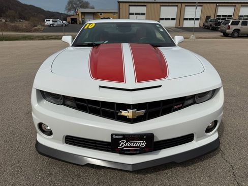 Used 2010 Chevrolet Camaro SS w/ LPO, Ground Effects Package image 2