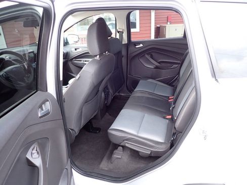 Used 2019 Ford Escape SE AWD/4WD image 8