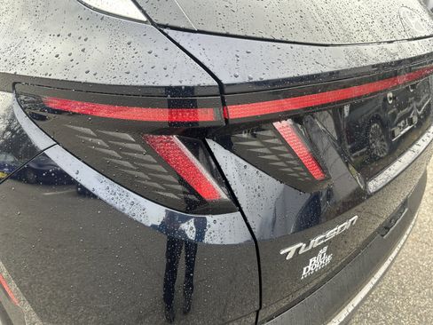 Certified 2024 Hyundai Tucson Limited image 11