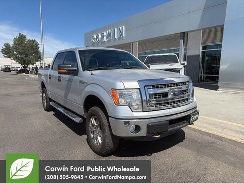 Used 2014 Ford F150 XLT w/ Equipment Group 302A Luxury AWD/4WD image 3
