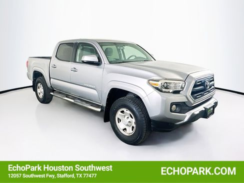 Used 2016 Toyota Tacoma SR5 w/ Towing Package image 1