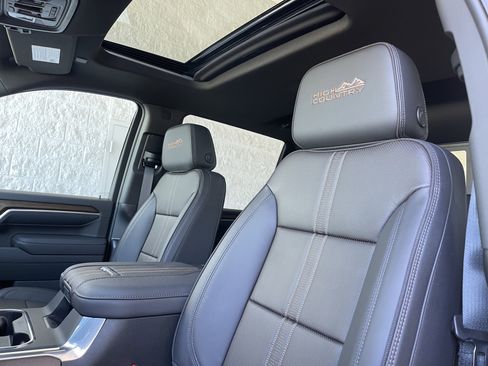 New 2025 Chevrolet Silverado 2500 High Country w/ Midnight Edition image 16