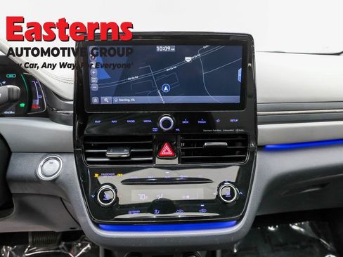 Used 2020 Hyundai Ioniq Limited image 12
