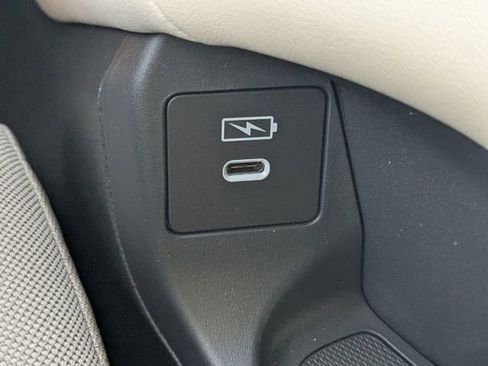 New 2026 Honda HR-V LX image 30