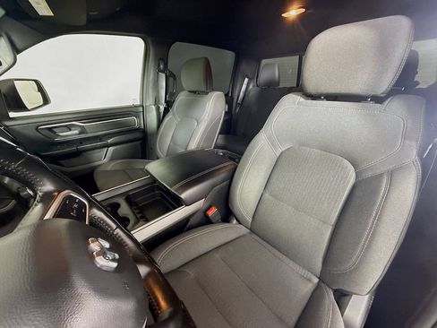 Used 2022 RAM 1500 Big Horn AWD/4WD image 11