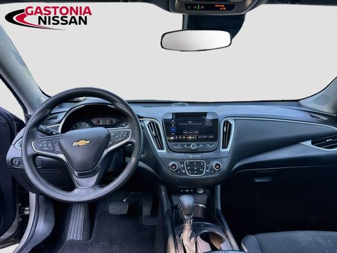 Used 2024 Chevrolet Malibu LT FWD image 29