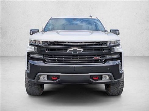 Used 2020 Chevrolet Silverado 1500 LT Trail Boss AWD/4WD image 2