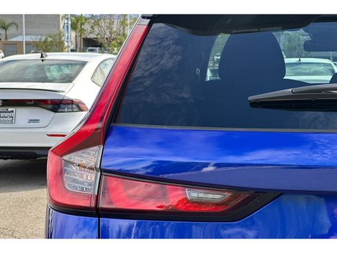 Used 2025 Honda CR-V Sport image 14