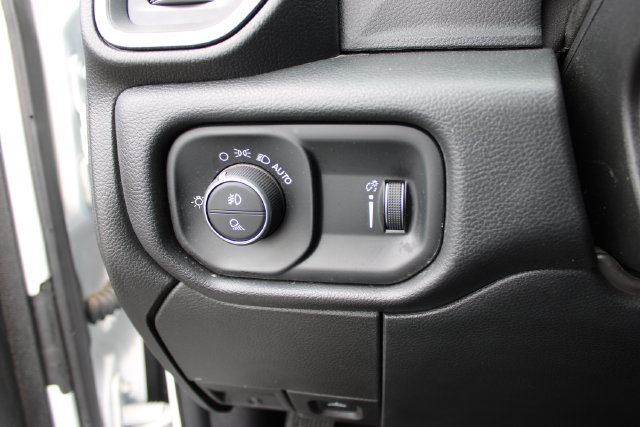 Used 2025 RAM 3500 Tradesman AWD/4WD image 17