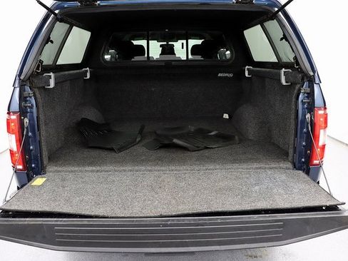 Used 2018 Ford F150 XLT w/ Trailer Tow Package image 6