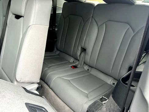 Used 2018 Audi Q7 2.0T Premium Plus image 18